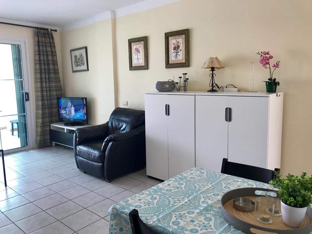 קוסטה דל סילנסיו Apartamentos Rocas Del Mar מראה חיצוני תמונה